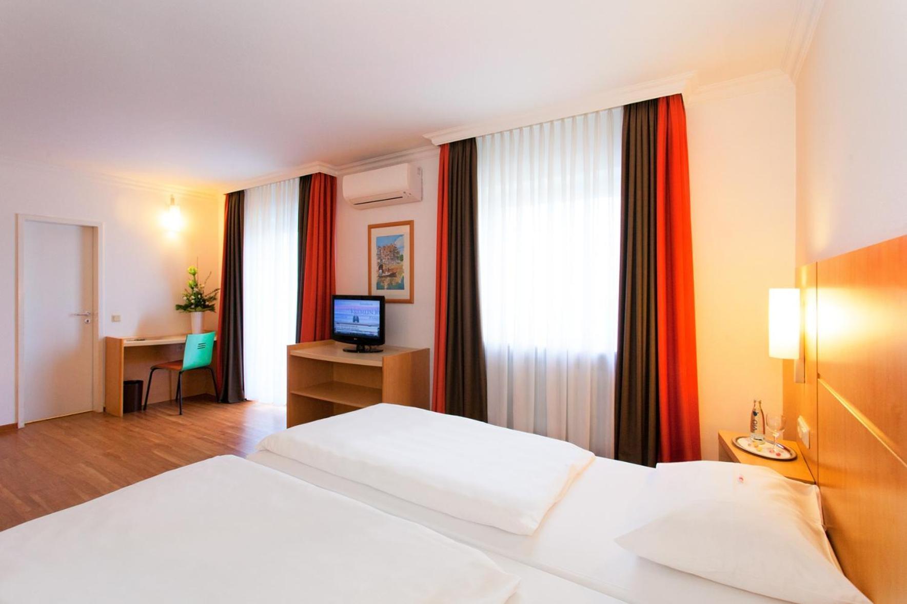Saar City Hotel Saarbrücken Kültér fotó